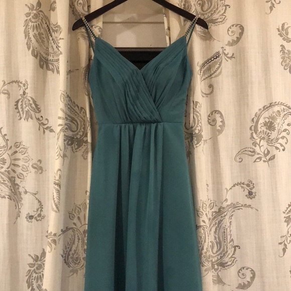 WEDDING DRESS - Picture 3 of 6